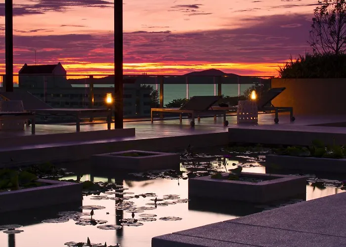 Acqua Apartments